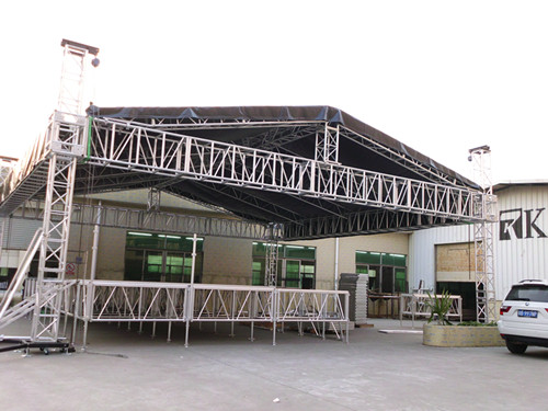 Outdoor concert truss system