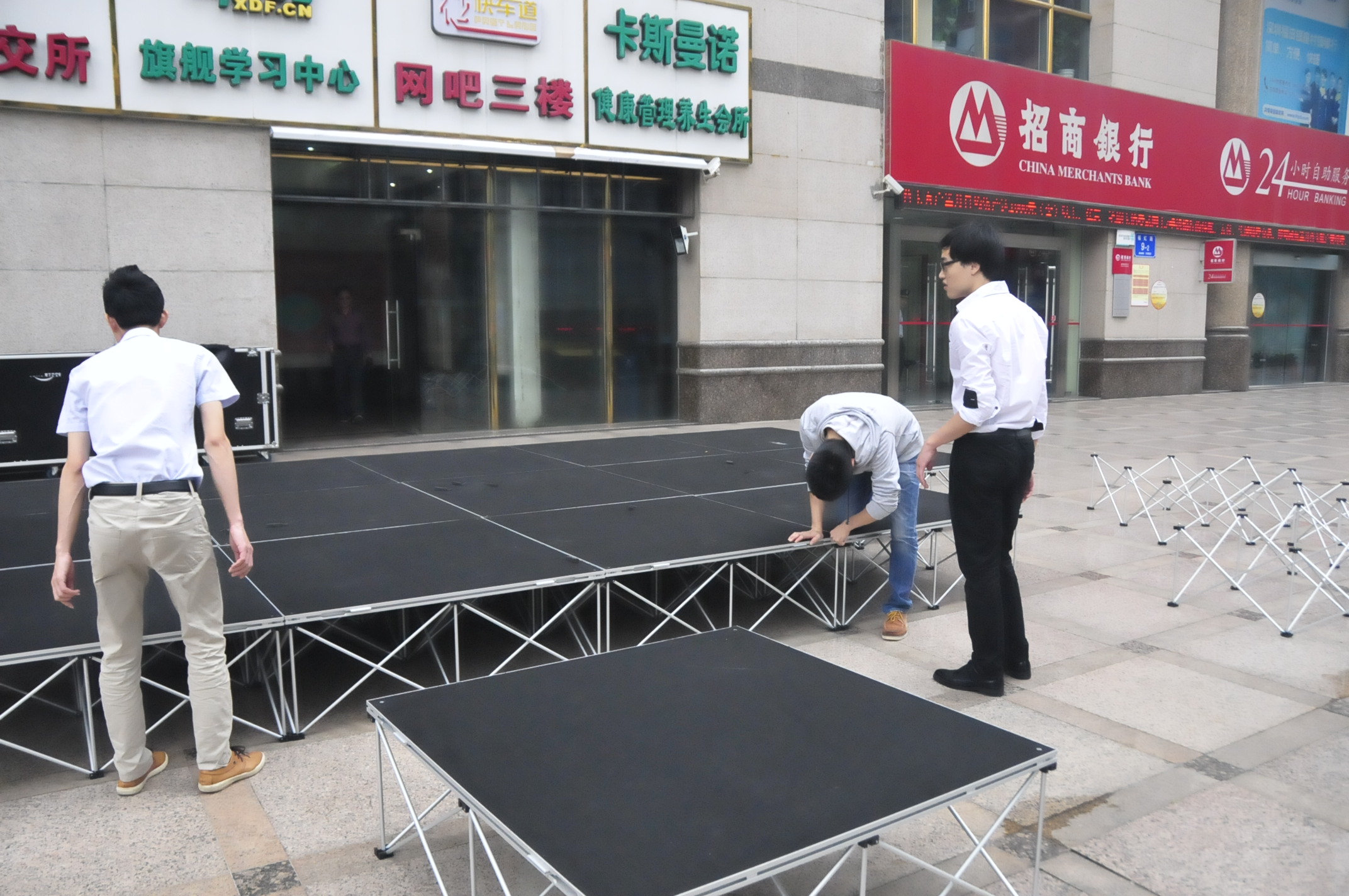 reasonable price portable stage