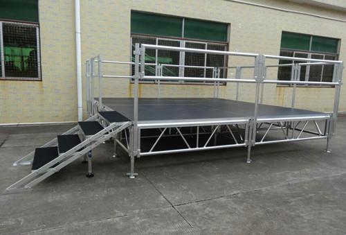 Aluminum stage