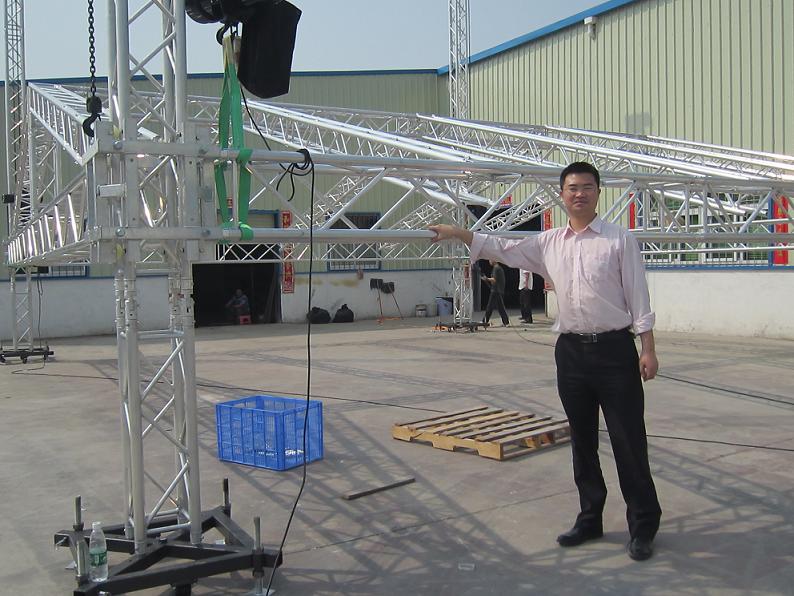 stage truss