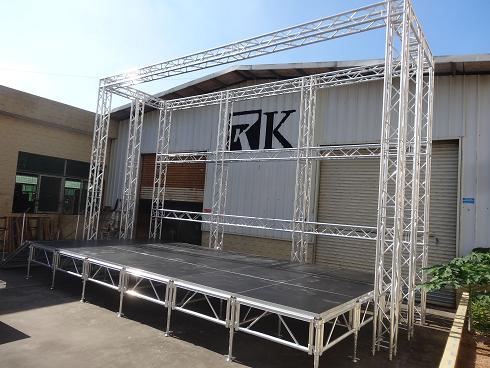 aluminum stage